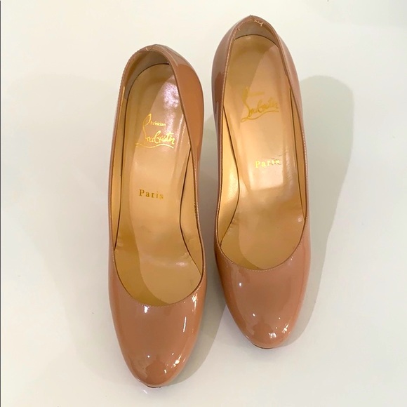 Christian Louboutin Nude Pump and Koko clutch - Picture 3 of 16